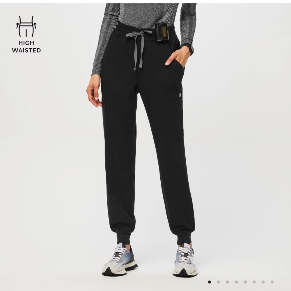 figs black scrubs